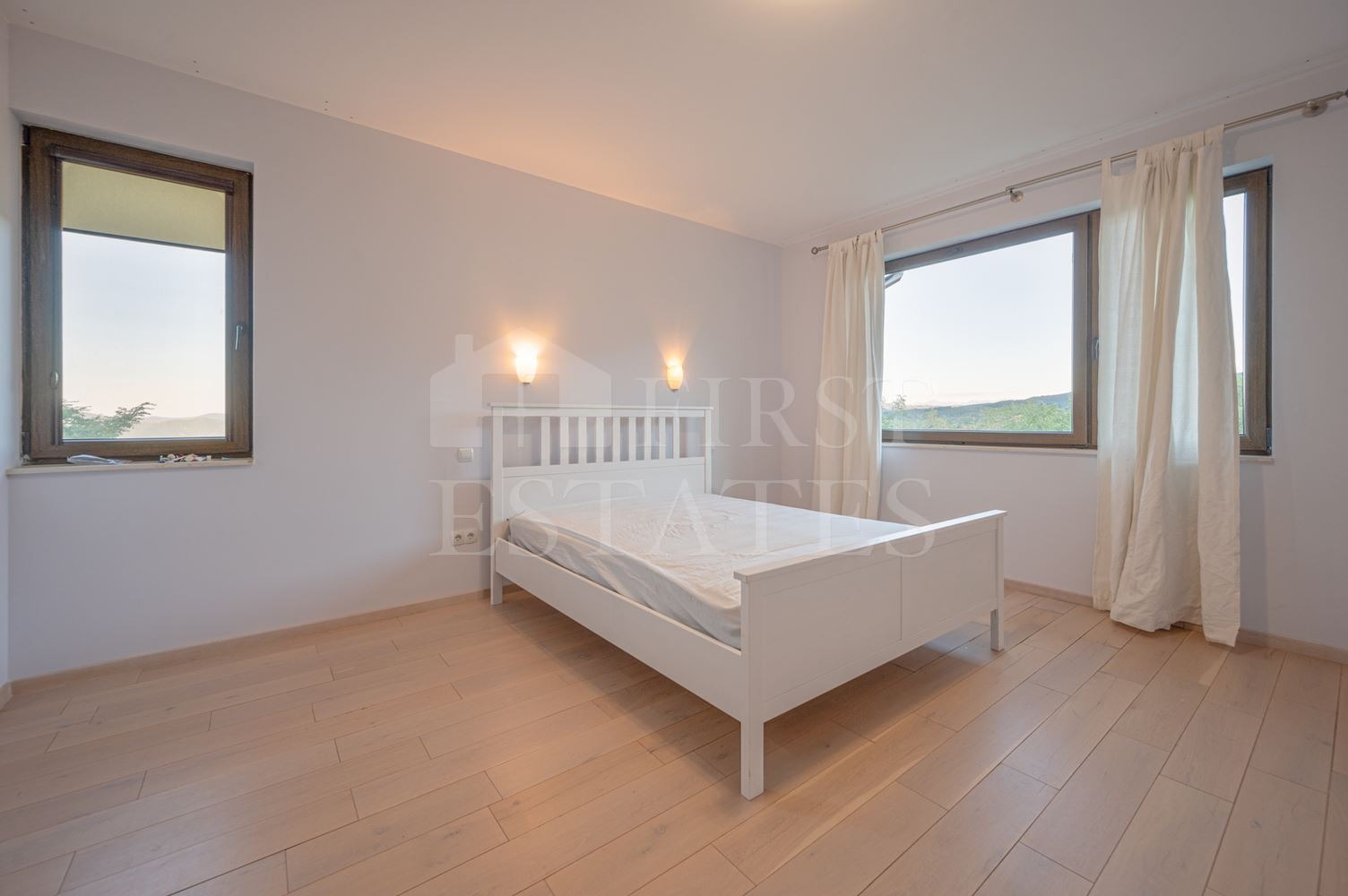 Продава КЪЩА, гр. София, с. Бистрица, снимка 11 - Къщи - 55432027