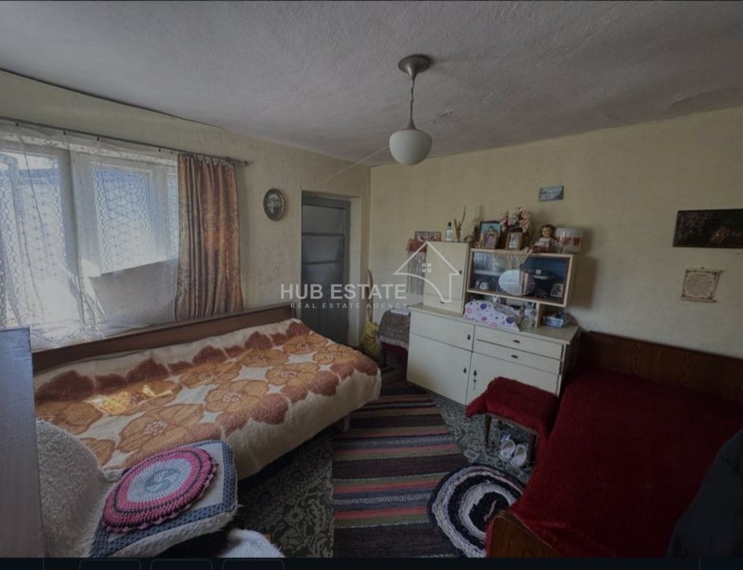 Продава КЪЩА, с. Крапец, област Добрич, снимка 4 - Къщи - 56502347