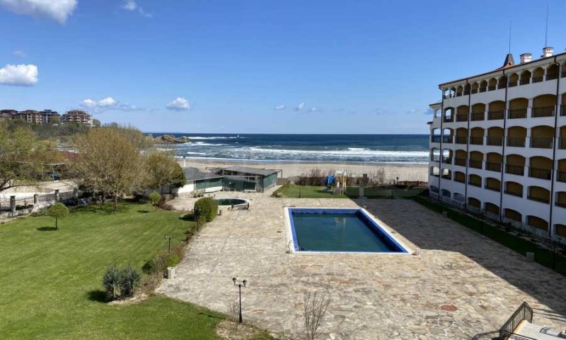Продава 2-СТАЕН в област Бургас, гр. Царево - 71 кв.м / 104 900 € » 205 166.57 лв., СУПРИММО - БУРГАС