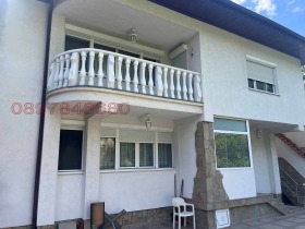 Casa Batchkovo, região Plovdiv 2