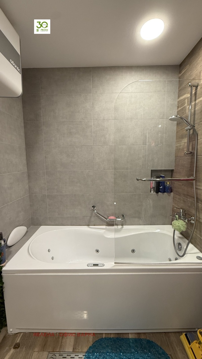 Myytävänä  2 makuuhuonetta Varna , k.k. Sv.Sv. Konstantin i Elena , 74 neliömetriä | 91603510 - kuva [15]