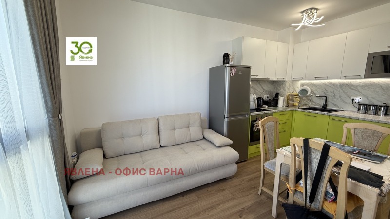 Myytävänä  2 makuuhuonetta Varna , k.k. Sv.Sv. Konstantin i Elena , 74 neliömetriä | 91603510 - kuva [4]