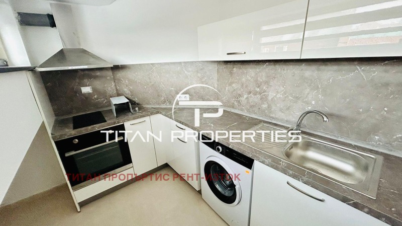 Продава 3-СТАЕН, гр. Бургас, Център, снимка 16 - Апартаменти - 52555757