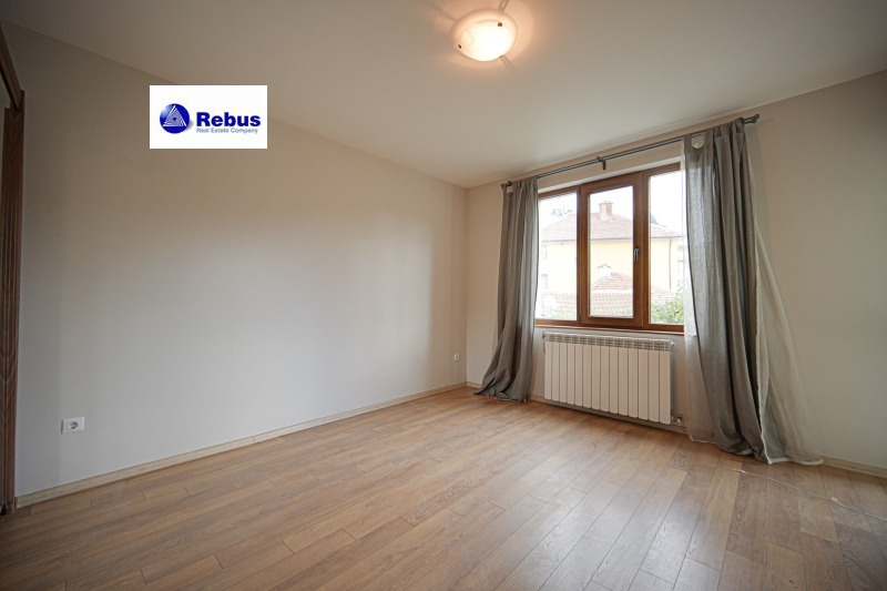 Na prodej  3+ ložnice Sofia , German , 348 m2 | 80669352 - obraz [5]