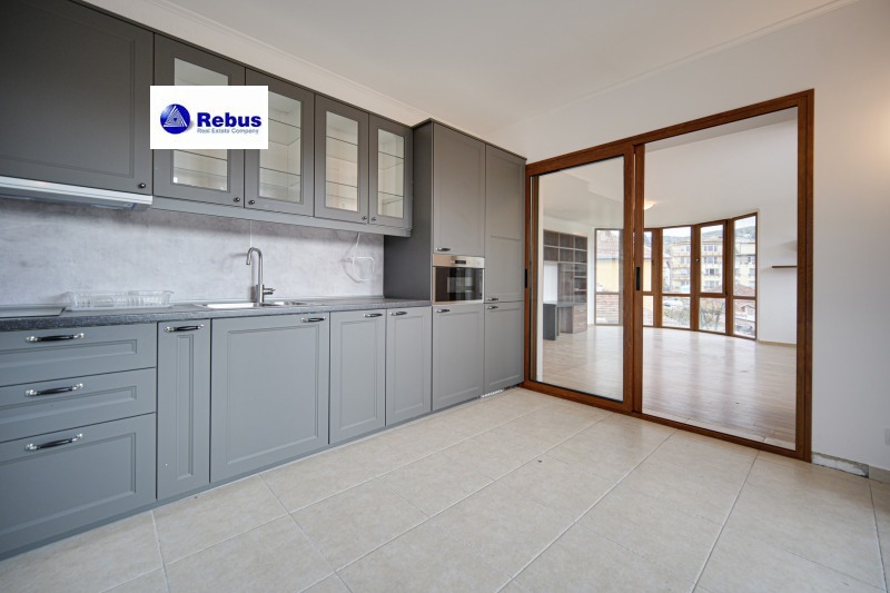 Na prodej  3+ ložnice Sofia , German , 348 m2 | 80669352 - obraz [13]