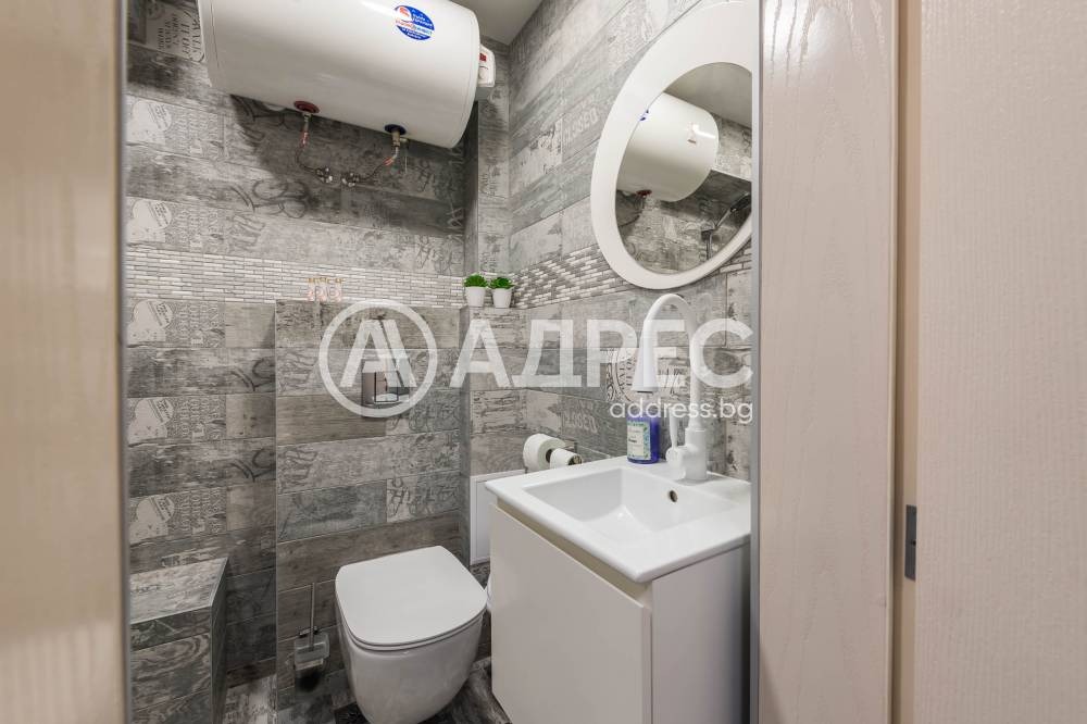 Продава МНОГОСТАЕН, гр. Варна, Център, снимка 13 - Апартаменти - 54462039