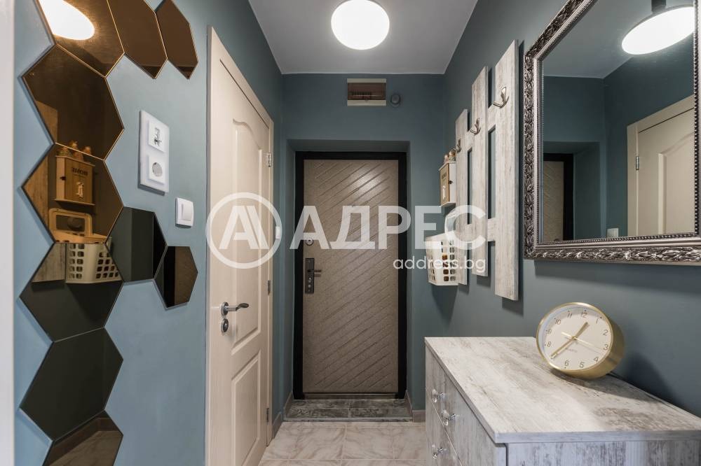 Продава МНОГОСТАЕН, гр. Варна, Център, снимка 15 - Апартаменти - 54462039