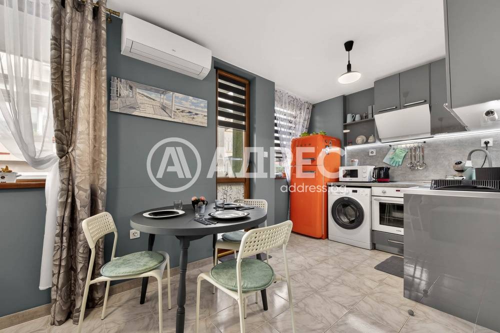 Продава МНОГОСТАЕН, гр. Варна, Център, снимка 8 - Апартаменти - 54462039