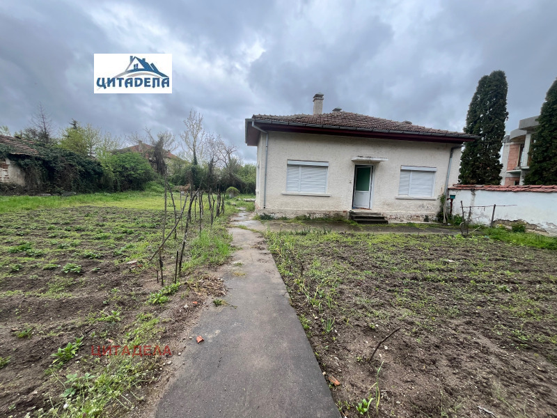 Продава КЪЩА в област Стара Загора, с. Ягода - 120 кв.м / 150 000 € » 293 374.50 лв., ЦИТАДЕЛА