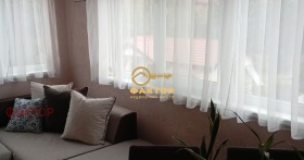 3+ chambres Tsentar, Plovdiv