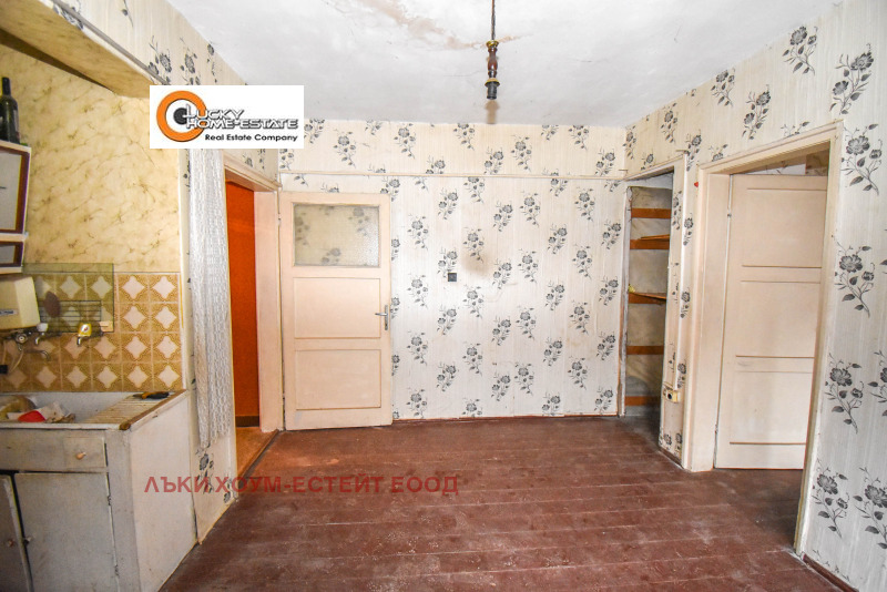 Продава 2-СТАЕН, гр. Перник, Кристал, снимка 7 - Aпартаменти - 48292092