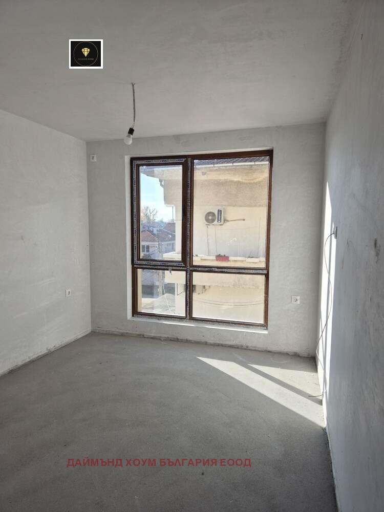 Продава 2-СТАЕН, гр. Пловдив, Прослав, снимка 2 - Апартаменти - 52575837