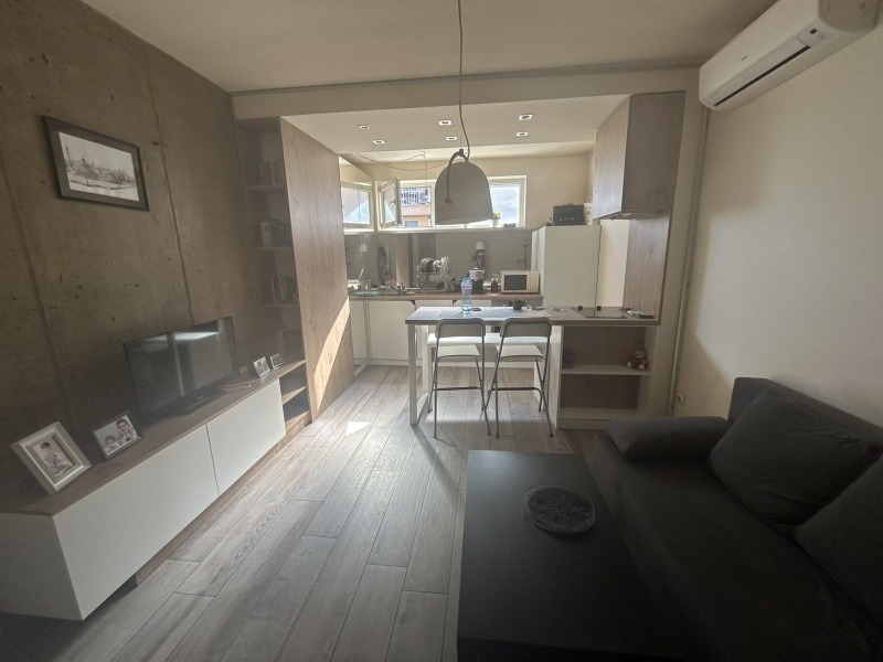 Eladó  3 hálószobás Sofia , Manastirski livadi , 105 négyzetméter | 10570877 - kép [2]