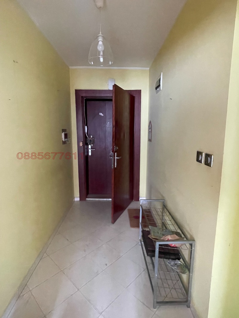 Продава МНОГОСТАЕН, гр. София, Изток, снимка 2 - Апартаменти - 53064167