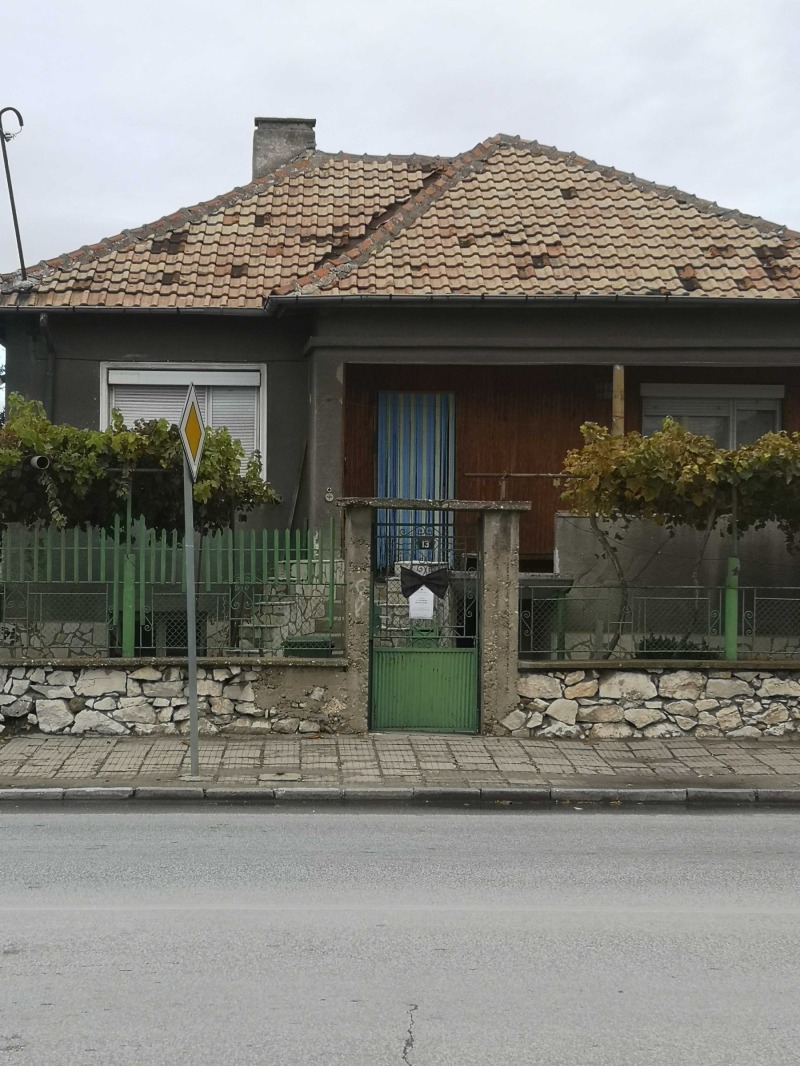 Продава КЪЩА, с. Йоаким Груево, област Пловдив, снимка 1 - Къщи - 43394782