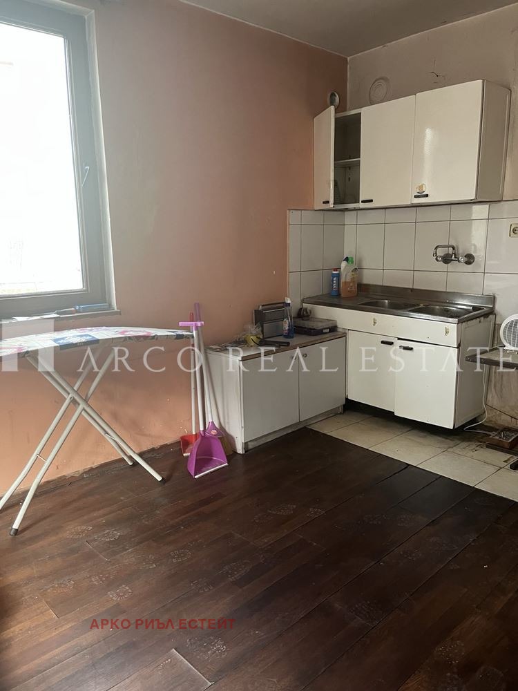 Продава КЪЩА, гр. Своге, област София област, снимка 3 - Къщи - 53097979