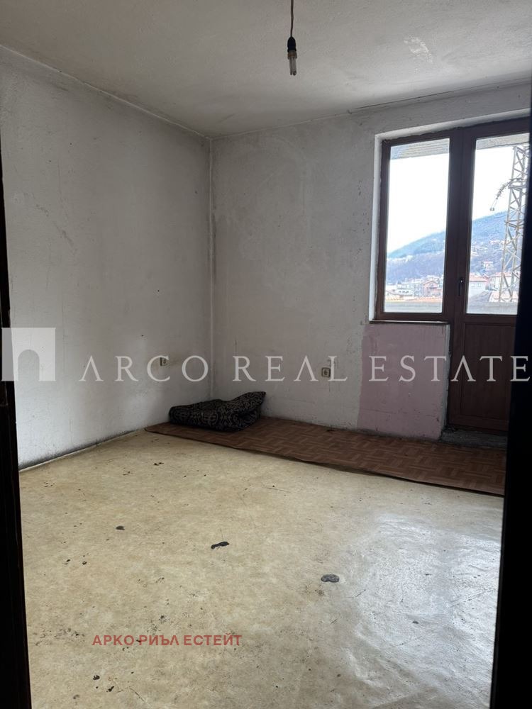 Продава КЪЩА, гр. Своге, област София област, снимка 7 - Къщи - 53097979