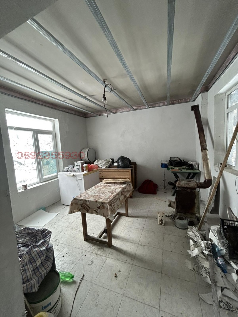 Продава КЪЩА, с. Бресте, област Плевен, снимка 8 - Къщи - 53326218