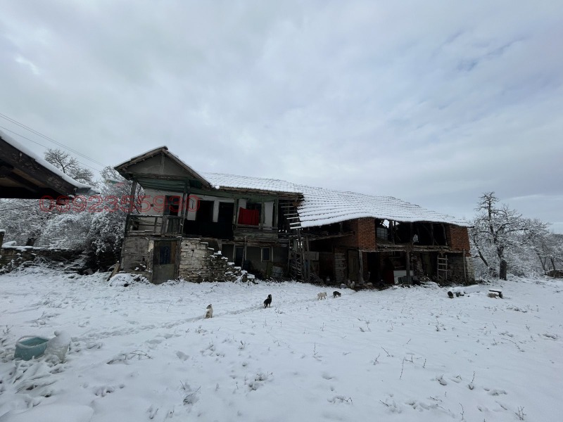 Продава КЪЩА, с. Бресте, област Плевен, снимка 13 - Къщи - 53326218