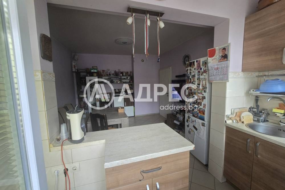 Продава 3-СТАЕН, гр. София, Люлин 4