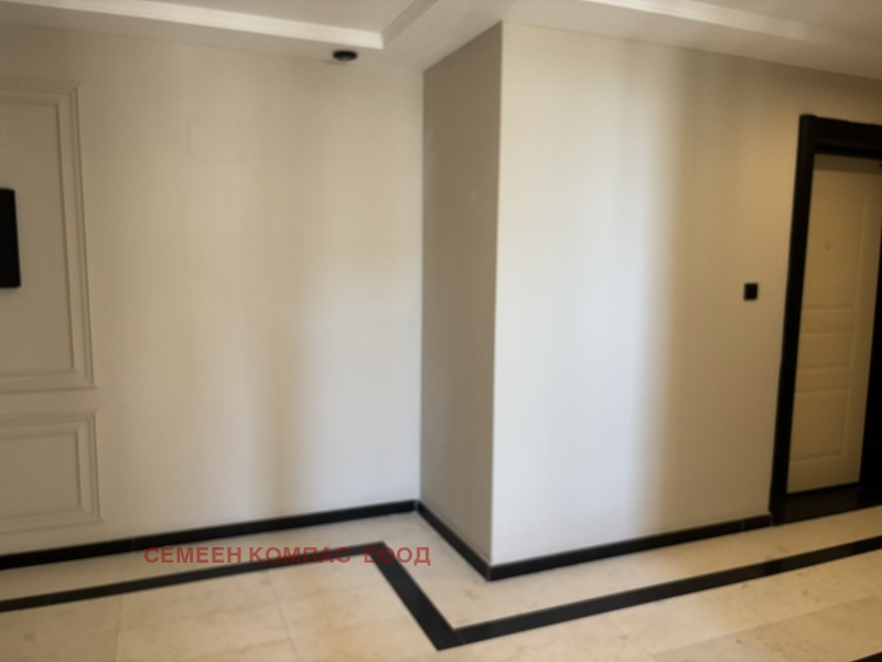 Προς πώληση  1 υπνοδωμάτιο Πλοβδηβ , Οστρομηλα , 67 τ.μ | 89042806 - εικόνα [14]