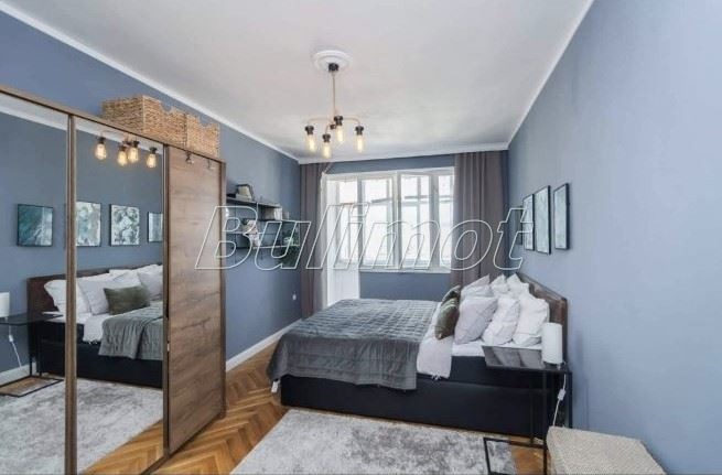 Продава  4-стаен град Варна , Център , 110 кв.м | 17584552 - изображение [2]