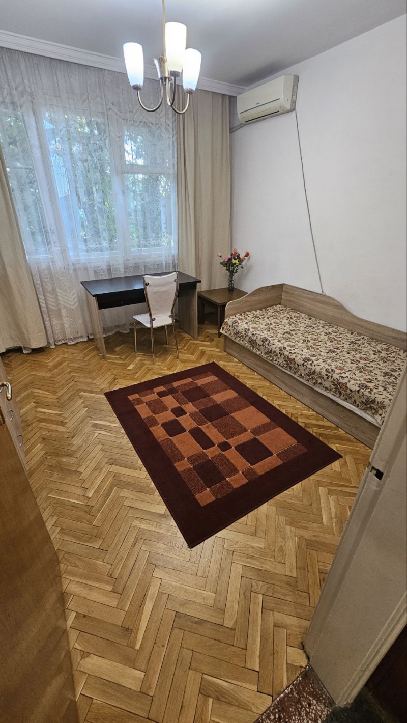 De vânzare  3+ dormitor Plovdiv , Țentâr , 140 mp | 55811969