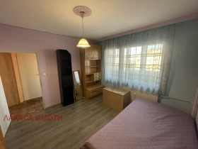 1 Schlafzimmer Ljulin 9, Sofia 9