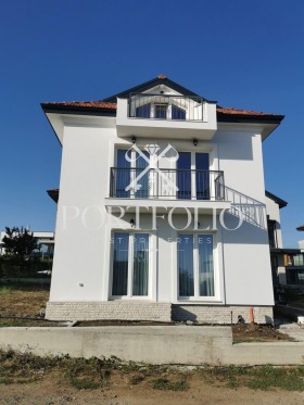 Hus Lozenets, region Burgas 1