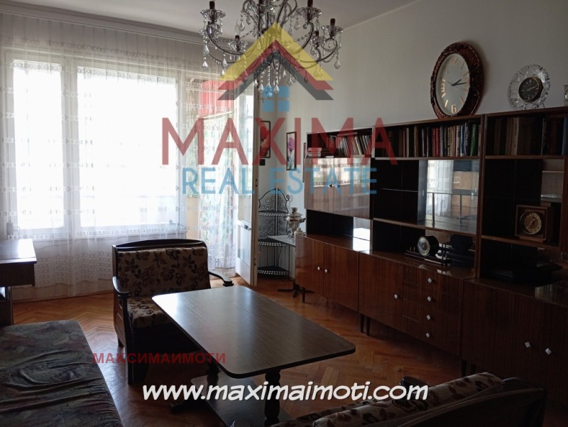 Zu verkaufen  1 Schlafzimmer Plowdiw , Zentar , 65 qm | 75858808