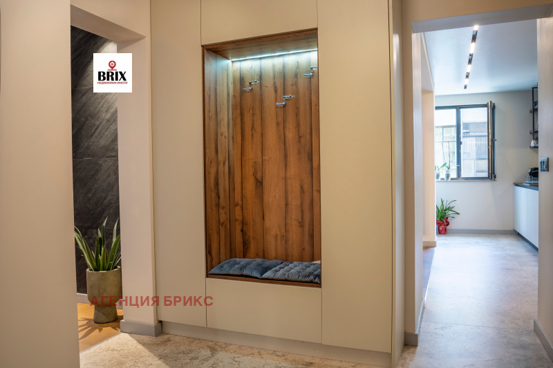 Продава  3-стаен град Русе , Център , 122 кв.м | 83702935 - изображение [10]