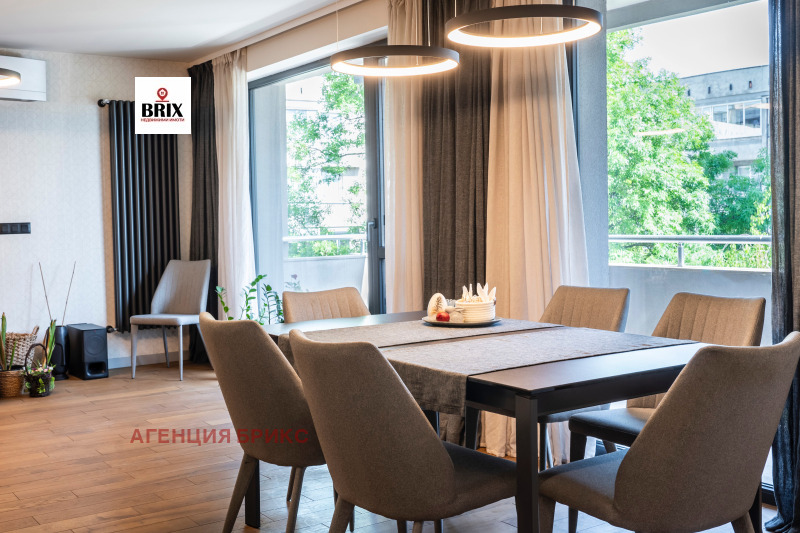 Продава  3-стаен град Русе , Център , 122 кв.м | 83702935 - изображение [4]