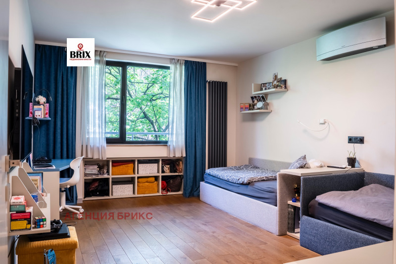 Продава  3-стаен град Русе , Център , 122 кв.м | 83702935 - изображение [11]