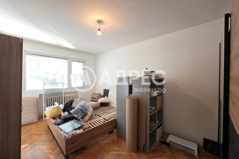 Продава 3-СТАЕН, гр. София, Център, снимка 2 - Апартаменти - 53428895