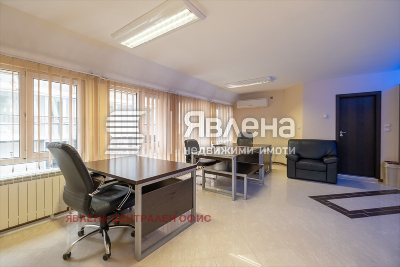 Продава 3-СТАЕН, гр. София, Лозенец, снимка 2 - Апартаменти - 56379163