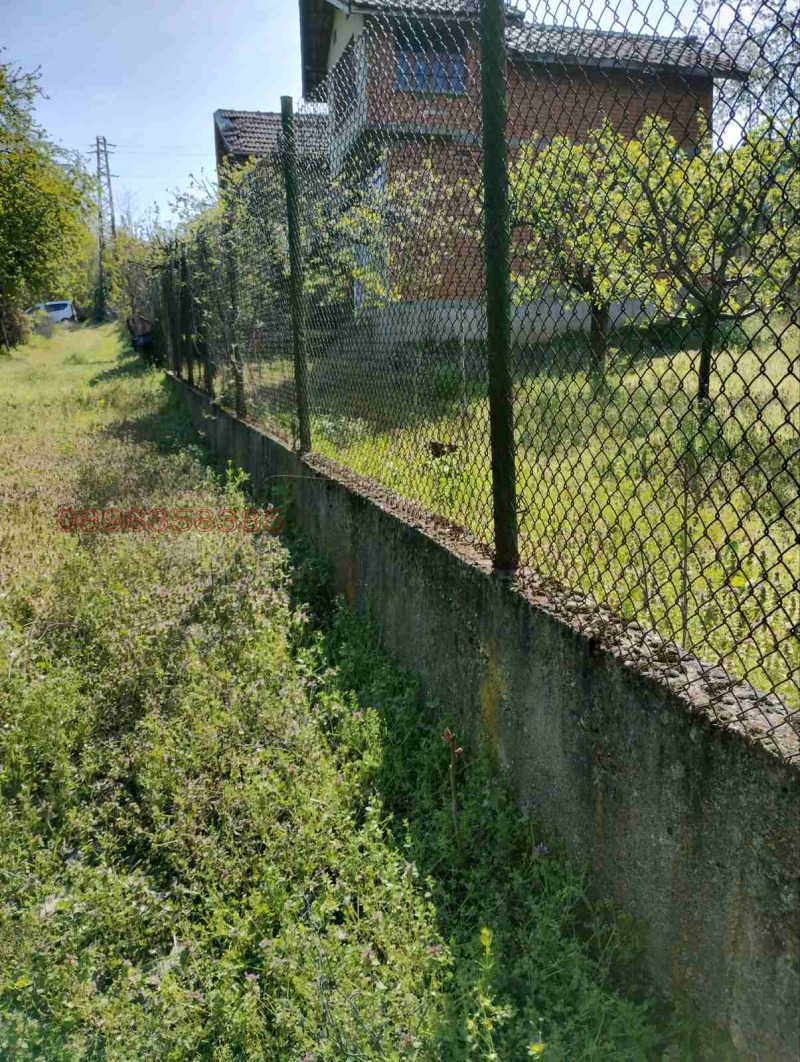 Продава ВИЛА, гр. Русе, Долапите, снимка 2 - Вили - 52821491