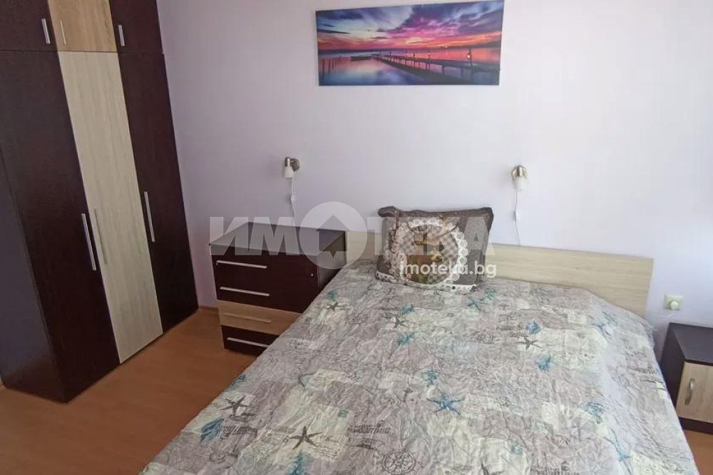 Продава 3-СТАЕН, гр. София, Редута