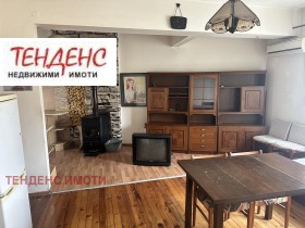 Многостаен град Кърджали, Център 8