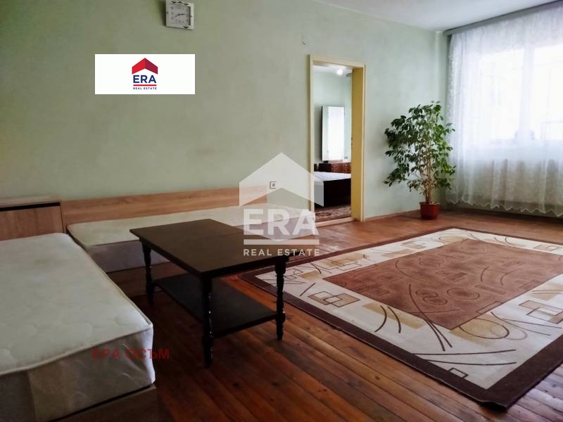 Продава 2-СТАЕН, гр. Ловеч, Широк център, снимка 3 - Апартаменти - 54191013