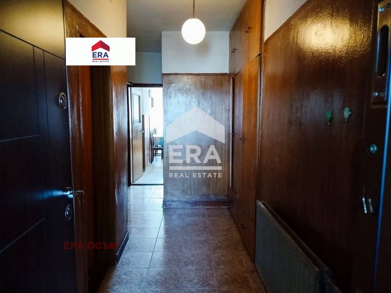 Продава 2-СТАЕН, гр. Ловеч, Широк център, снимка 7 - Апартаменти - 54191013