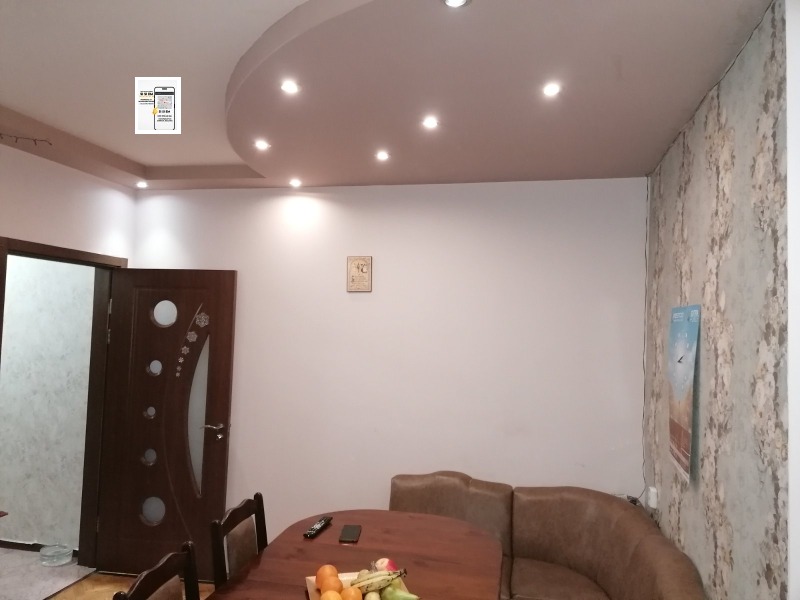 Продава 3-СТАЕН, гр. Добрич, Център, снимка 6 - Апартаменти - 53190671