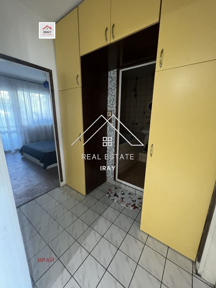 Продава МНОГОСТАЕН, гр. Стара Загора, Център, снимка 11 - Апартаменти - 52335547