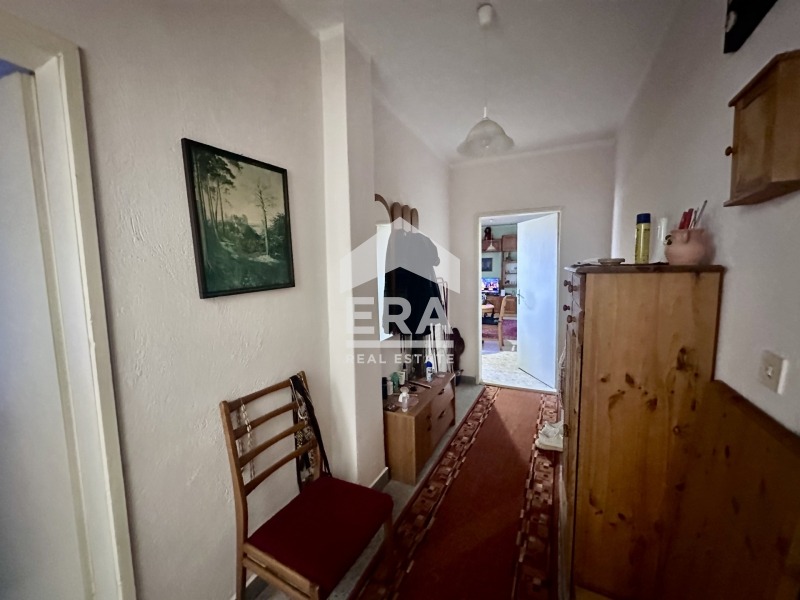 Продава ЕТАЖ ОТ КЪЩА, гр. Велико Търново, Варуша, снимка 12 - Етаж от къща - 56022652