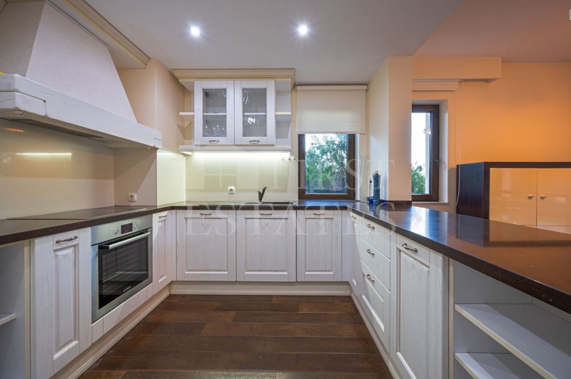 Na prodej  Dům Sofia , Bistrica , 407 m2 | 34608050 - obraz [2]