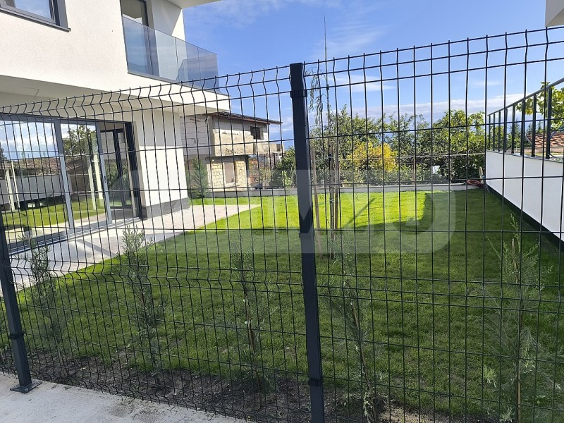 Продава КЪЩА, гр. Варна, м-т Манастирски рид, снимка 2 - Къщи - 51418643