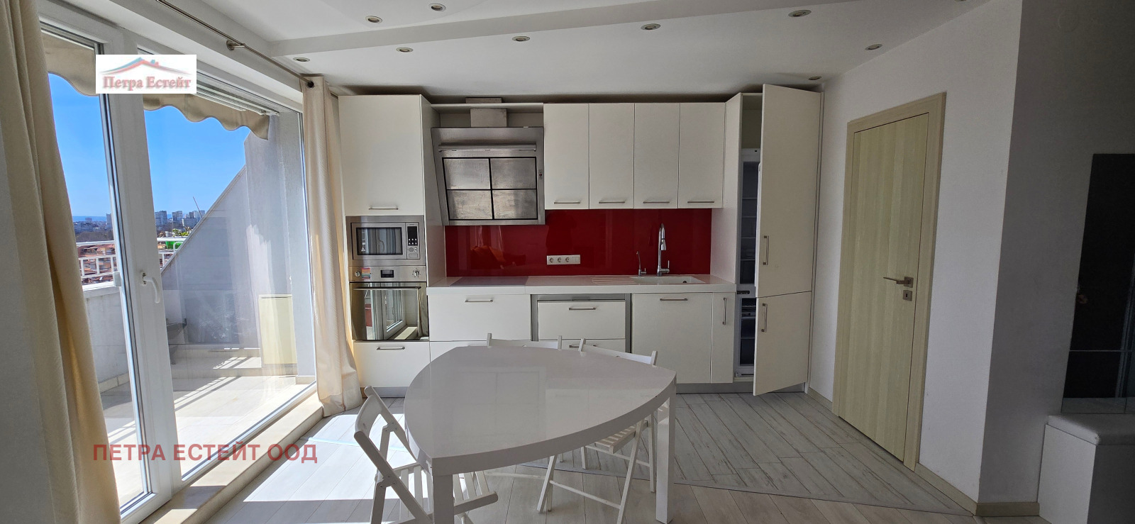 Продава 3-СТАЕН, гр. Варна, Бриз