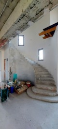 Продава КЪЩА, град Добрич, Дружба 4 • 280000 € • 98078980 — Holmes.bg