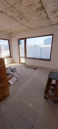 Продава КЪЩА, град Добрич, Дружба 4 • 280000 € • 98078980 — Holmes.bg