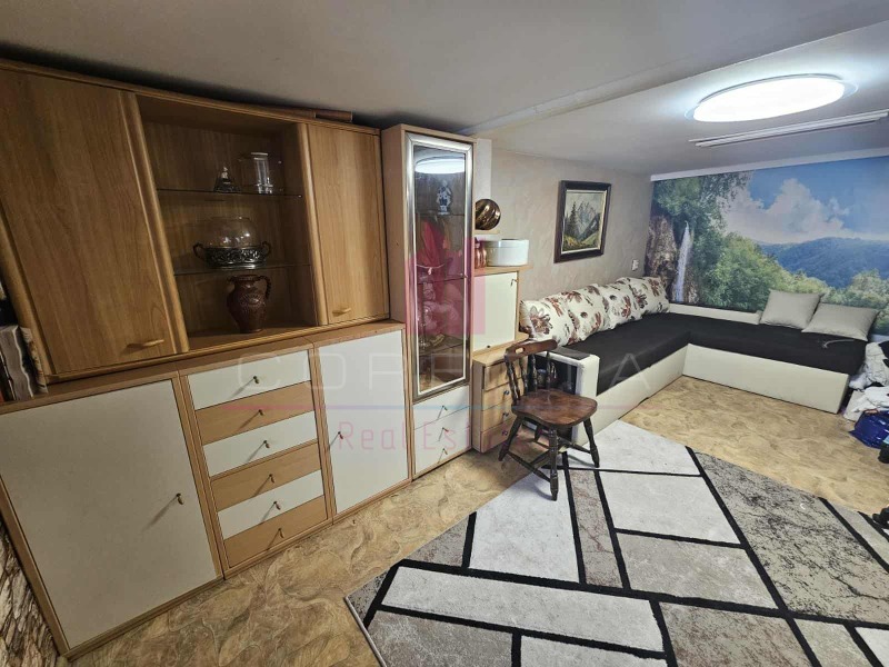 Продава КЪЩА в град Русе, Ялта - 60 кв.м / 108 000 € » 211 229.64 лв., КОРЕКТА ЕСТЕЙТ