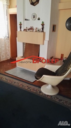 3+ Schlafzimmer Zentar, Sliwen